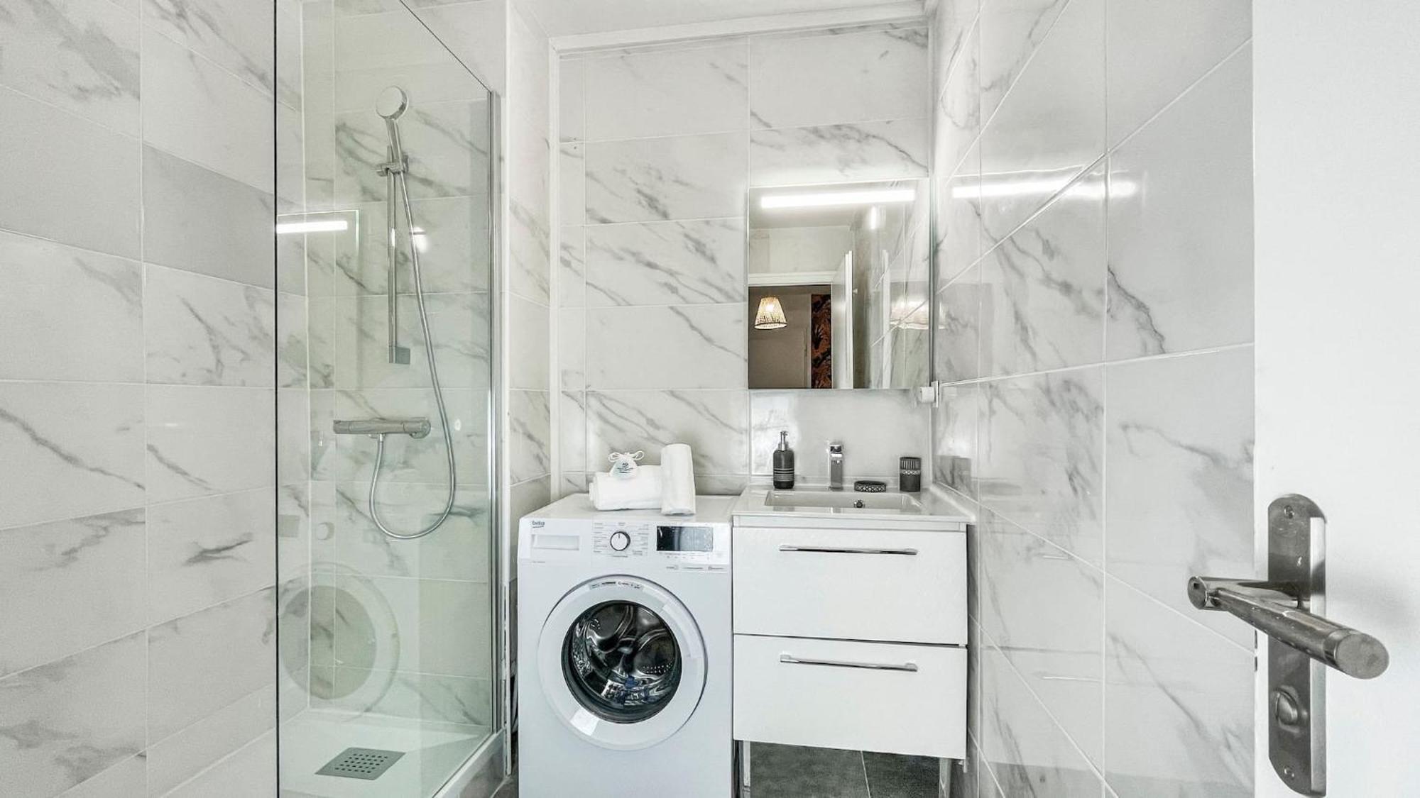 Homey La Coloc Mugi - Colocation Haut De Gamme - Chambres Privees - Balcon - Wifi Et Netflix - Proche Transports Commun Аннмасс Екстер'єр фото
